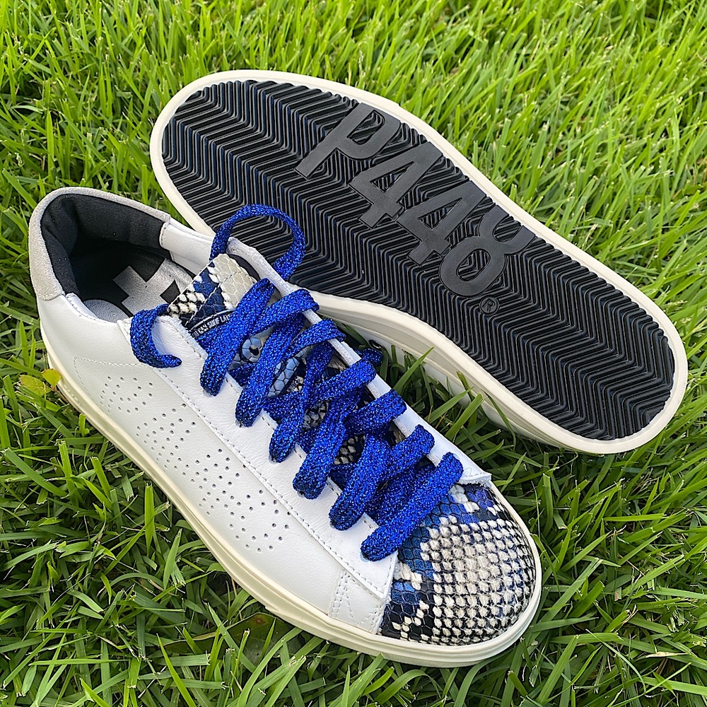 P448 *NWOT*Jack Summer sneaker, metallic blue/snakeskin